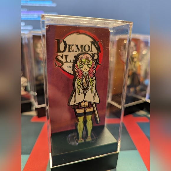 FigPin Demon Slayer pins 13 pieces. - Picture 10 of 14